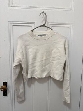 Bershka Women's Cream Cropped Sweater